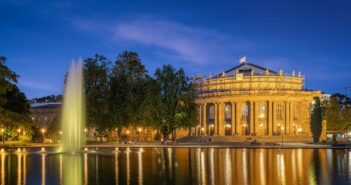 Sitzplan der Staatsoper Stuttgart: Das sind die besten Plätze (Foto: AdobeStock - 513175285 claus)