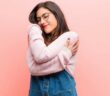 Umarmender Reim: Definition, Wirkung und Beispiele ( Foto: Adobe Stock - kues1 )