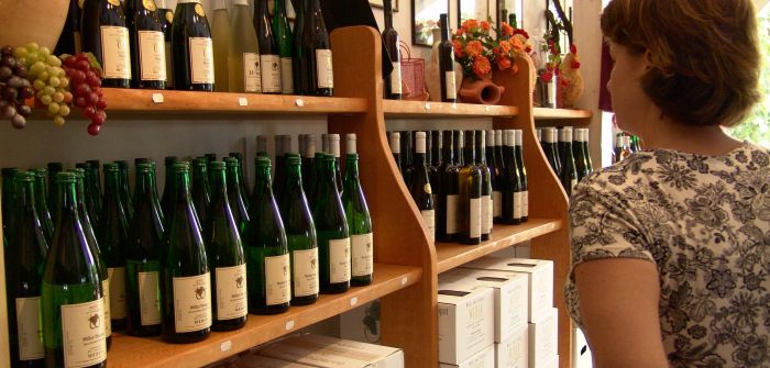 Weinprobe für Anfänger: Eine herzliche Komödie über den Wein, die Liebe und die Spuren der (Foto: AdobeStock - Sven Weber 1234537)