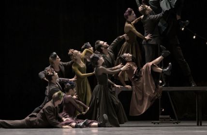 Madame Bovary" auf der Bühne: Ein Meisterwerk als (Foto: Serghei Gherciu)