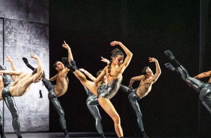 Ballett am Rhein zeigt energiegeladenen Abend mit zeitgenössischen (Foto: Altin Kaftira)