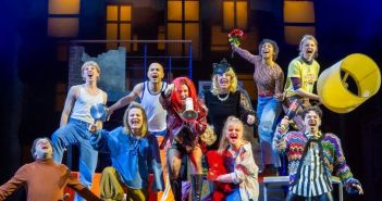 WIR SIND AM LEBEN erweitert Laufzeit bis April 2027 (Foto: Stage Entertainment)